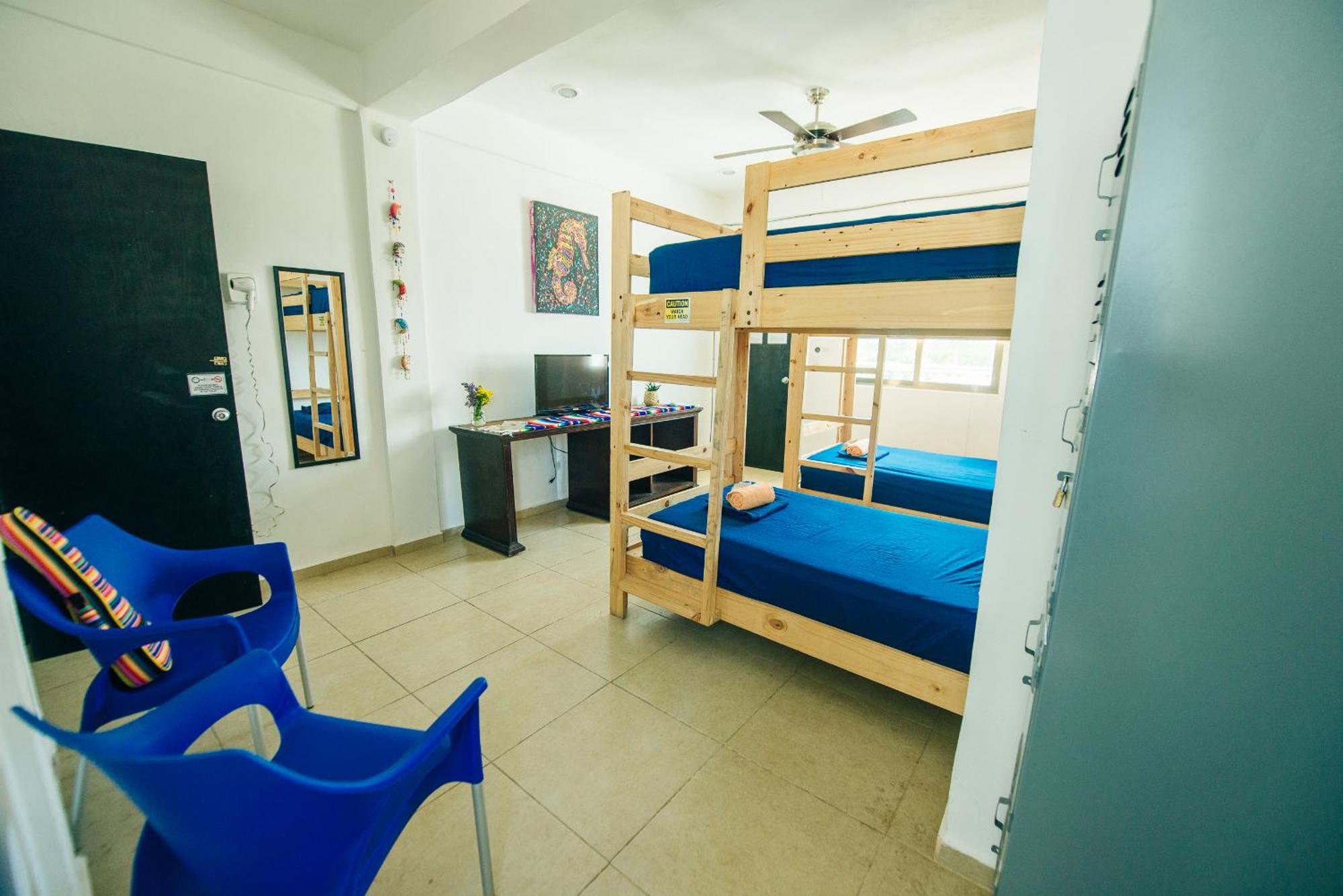 The Mermaid Hostel Beach (Adults Only) Cancún Eksteriør billede
